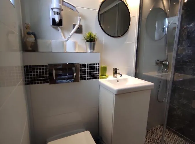 Maharowka Rum i privatbostad Ostrowo (Puck)