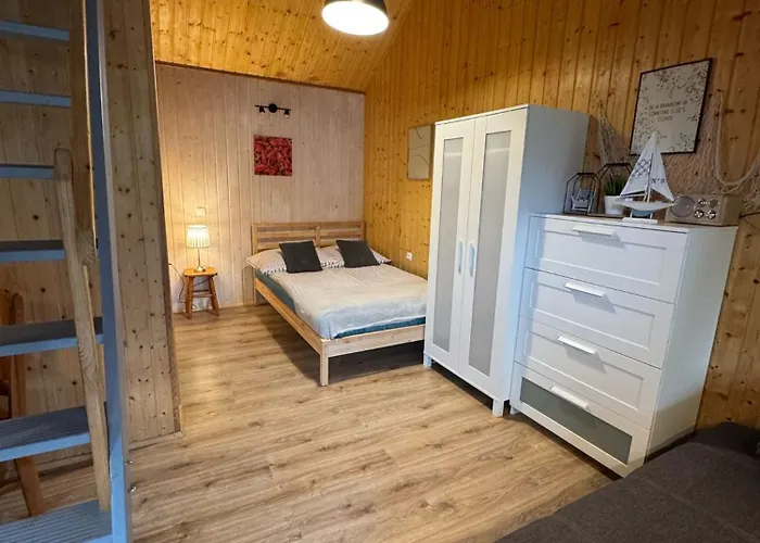 Domki Maharówka Ostrowo Habitación en casa particular *
